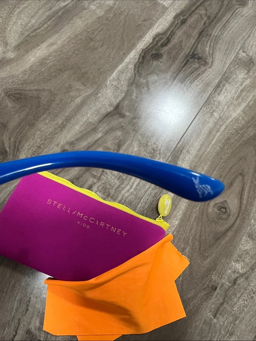 🔥🔥 STELLA MCCARTNEY Kids Sunglasses With Case - UNISEX